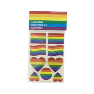 Pride-tatueringar med regnbågsflagga